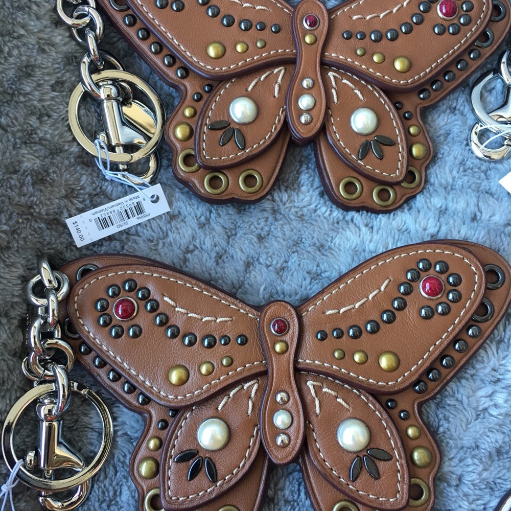 Coach Keychains - Picture 2 of 4